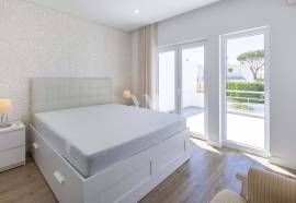 VILAMOURA - 2 bedroom townhouse with private pool