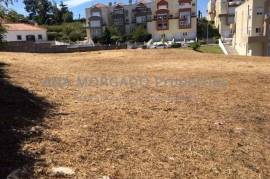 Project Approved and Ready to Build | Land with 2,089 m² for 4 bedroom single storey house with garden and pool Project Approved and Ready to Build | Land with 2,089 m² for 4 bedroom single storey house with garden and pool