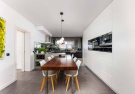 6 Bedroom Family Villa with Pool in a Premium Location of Quinta da Beloura 6 Bedroom Family Villa with Pool in a Premium Location of Quinta da Beloura