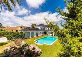 6 Bedroom Family Villa with Pool in a Premium Location of Quinta da Beloura 6 Bedroom Family Villa with Pool in a Premium Location of Quinta da Beloura