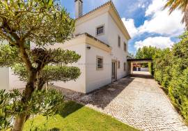 6 Bedroom Family Villa with Pool in a Premium Location of Quinta da Beloura 6 Bedroom Family Villa with Pool in a Premium Location of Quinta da Beloura