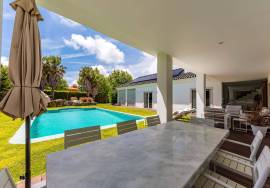 6 Bedroom Family Villa with Pool in a Premium Location of Quinta da Beloura 6 Bedroom Family Villa with Pool in a Premium Location of Quinta da Beloura