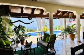 Ready To Invest Or Move In - Cabrera Villa Ready To Invest Or Move In - Cabrera Villa