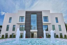 4 Bedrooms - Apartment - For Sale - JC168PX 4 Bedrooms - Apartment - For Sale - JC168PX