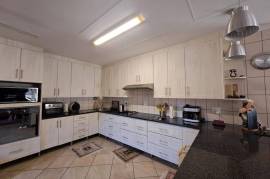 Excellent 5 Bed Villa For Sale in Shona Langa Nature Estate Thabazimbi Limpopo South Africa Excellent 5 Bed Villa For Sale in Shona Langa Nature Estate Thabazimbi Limpopo South Africa
