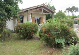 2 Bed Leaseback For Sale In Les Cottages Du Lac France 2 Bed Leaseback For Sale In Les Cottages Du Lac France