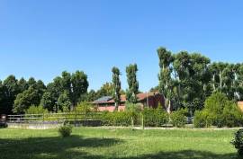 Luxury 4 Bed Semi Detached Villa for Sale In Crevalcore Bologna Italy