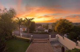 Luxury 3 Bed Villa For Sale in Durbanville Cape Town Western Cape South Africa Luxury 3 Bed Villa For Sale in Durbanville Cape Town Western Cape South Africa