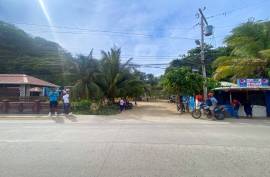 Excellent Plot of land for sale in Gravel Bay Roatan Honduras Excellent Plot of land for sale in Gravel Bay Roatan Honduras