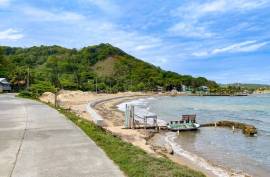 Excellent Plot of land for sale in Gravel Bay Roatan Honduras Excellent Plot of land for sale in Gravel Bay Roatan Honduras