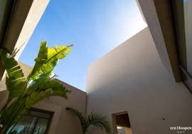 Exquisite Luxury Villa with Ocean Views and Private Spa Exquisite Luxury Villa with Ocean Views and Private Spa