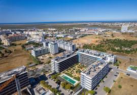 Modern 2 Bedroom Apartment for Long Term  Rental - with Pool and Garage | Lux Garden - Lejana | Near Forum Algarve and Airport