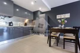 T1 Furnished with Pools and Parking 200m from the Beach