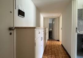 4 bedroom apartment for rent in downtown Porto 4 bedroom apartment for rent in downtown Porto