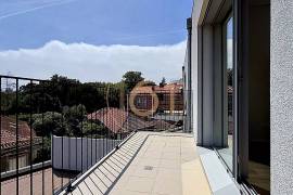 New 2 bedroom apartment in Serralves for rent New 2 bedroom apartment in Serralves for rent