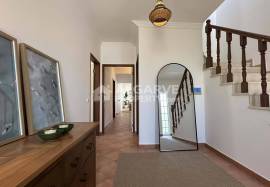 Centrally Located 5 Bedroom Villa with pool in Almancil, Algarve Centrally Located 5 Bedroom Villa with pool in Almancil, Algarve