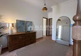 Centrally Located 5 Bedroom Villa with pool in Almancil, Algarve Centrally Located 5 Bedroom Villa with pool in Almancil, Algarve