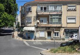 4-Bed Apartment in Sintra 4-Bed Apartment in Sintra