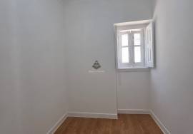 4-Bed Apartment in Sintra 4-Bed Apartment in Sintra