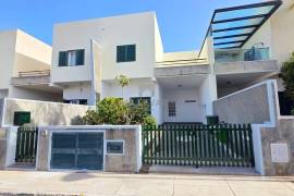 3 BEDROOM VILLA IN GARAJAU