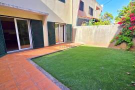 3 BEDROOM VILLA IN GARAJAU