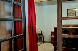 Former Presbytery With 145 M2 Of Living Space Offering 4 Bedrooms And A Private Terrace. Unique