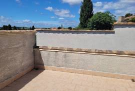 A Beautiful Single-Storey Villa Set On 1233 M2 Of Land With A Swimming Pool And Approximately 155 M2 Of Living Space.