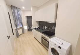 Studio for rent in Riga, 29.00m2 Studio for rent in Riga, 29.00m2