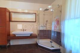 Detached house for rent in Riga district, 235.00m2 Detached house for rent in Riga district, 235.00m2