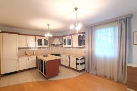 Detached house for rent in Riga district, 235.00m2 Detached house for rent in Riga district, 235.00m2