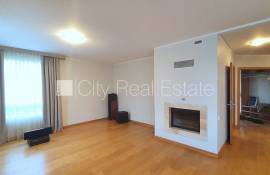 Detached house for rent in Riga district, 235.00m2 Detached house for rent in Riga district, 235.00m2