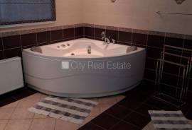 Detached house for sale in Jurmala, 230.00m2
