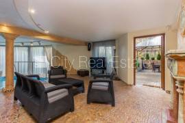 Detached house for sale in Riga district, 607.00m2
