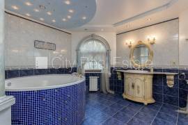 Detached house for sale in Riga district, 607.00m2