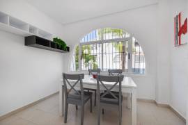 listing listing
