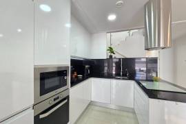 listing listing