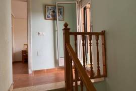 listing listing
