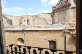 listing listing