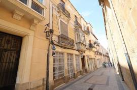 listing listing