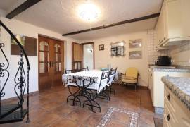 listing listing