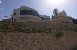 listing listing