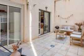 listing listing
