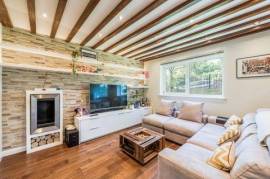 To Rent - West Hill Road, Southfields, SW18 - £3,500 pcm    Tenancy Info
