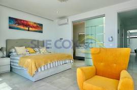 4 Bedroom Villa For Sale 4 Bedroom Villa For Sale