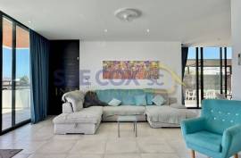 4 Bedroom Villa For Sale 4 Bedroom Villa For Sale