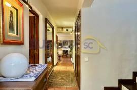 7 Bedroom Villa For Sale 7 Bedroom Villa For Sale