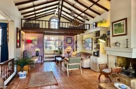 7 Bedroom Villa For Sale 7 Bedroom Villa For Sale