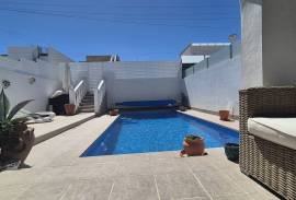 listing listing