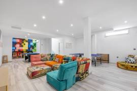 listing listing