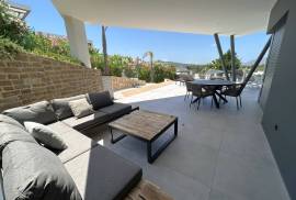 listing listing